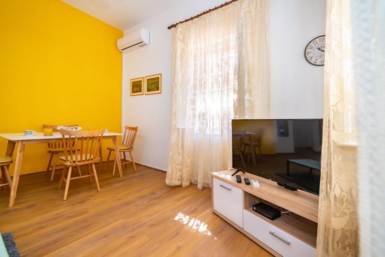 History Apartments Center Zadar Luaran gambar
